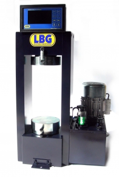 C104 “Compact” series compression machine 1100 kN (cylinders)